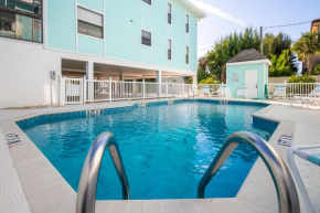 Beach Potato - 3404 Gulf Dr 5